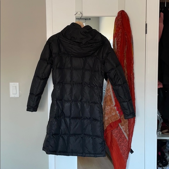 COPY - The North Face Winter jacket - Picture 2 of 11